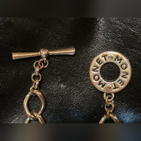 Vintage 80s Monet Signed Gold Tone Link Bracelet - Picture 4 of 7